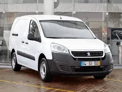 Branco Usado 2016 Peugeot Partner Monovolume | € 10.750 (Preço elevado)