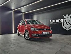 Vermelho Usado 2015 VW Polo LOUNGE Citadino | € 12.900 (Caro)