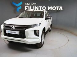 Branco Usado 2023 Mitsubishi Colt Invite | € 31.990