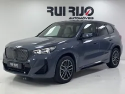 Cinza Usado 2024 BMW iX1 SUV | € 48.900 (Preço justo)