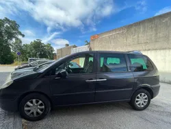Usado 2008 Peugeot 807 Monovolume | € 4.500