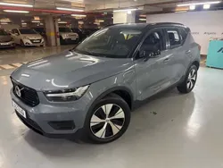 Cinza Usado 2021 Volvo XC40 R-Design SUV | € 30.800 (Preço justo)