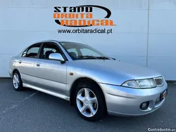 Cinza Usado 1996 Mitsubishi Carisma | € 999