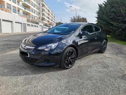 Preto Usado 2014 Opel Astra GTC Citadino | € 12.500
