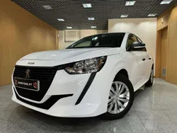 Branco Usado 2021 Peugeot 208 Active Citadino | € 15.900 (Preço elevado)