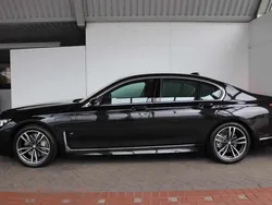 Preto Usado 2019 BMW 745e Sedan | € 52.500