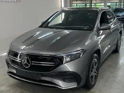 Cinza Usado 2022 Mercedes EQA250 AMG line SUV | € 36.899 (Preço justo)