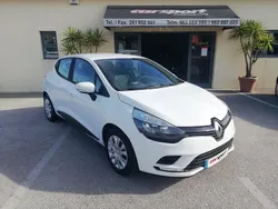 Branco Usado 2017 Renault Clio IV Zen | € 10.900 (Bom preço)