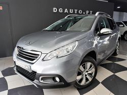 Cinzento Usado 2016 Peugeot 2008 Style SUV | € 10.990 (Preço justo)
