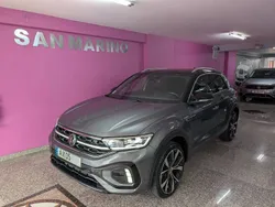 Cinza Usado 2023 VW T-Roc R-line SUV | € 32.800 (Preço elevado)
