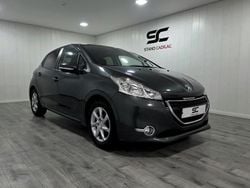 Cinzento Usado 2013 Peugeot 208 Citadino | € 9.950 (Caro)