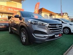 Cinza Usado 2015 Hyundai Tucson SUV | € 15.280