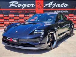 Preto Usado 2021 Porsche Taycan 4S Performance Package Sedan | € 80.000