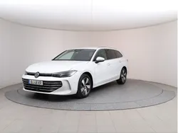 Branco Usado 2024 VW Passat Business Carrinha | € 46.900