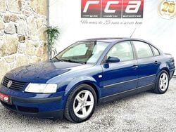Azul Usado 1999 VW Passat Sedan | € 3.490