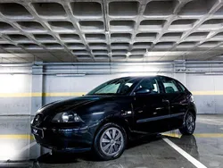 Usado 2003 Seat Ibiza Sedan | € 2.750 (Preço justo)