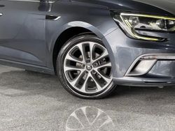 Cinzento Usado 2021 Renault Mégane GT GT-Line Coupé | € 18.500
