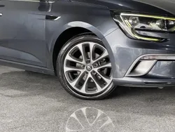 Cinzento Usado 2021 Renault Mégane GT GT-Line Coupé | € 18.500