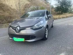 Usado 2016 Renault Clio IV Sedan | € 9.600 (Bom preço)