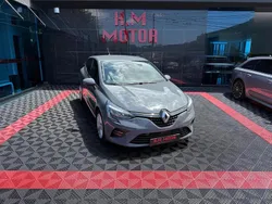 Cinzento Usado 2021 Renault Clio V Collection | € 15.900 (Preço justo)