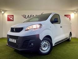 Branco Usado 2019 Peugeot Expert Van | € 14.500 (Bom preço)