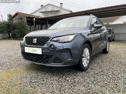 Cinza Usado 2021 Seat Arona Style SUV | € 16.900 (Preço justo)