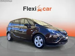 Castanho Usado 2015 Opel Zafira Cosmo Monovolume | € 11.990 (Bom preço)