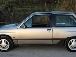 Cinza Usado 1988 Opel Corsa | € 6.900
