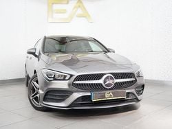 Cinza Usado 2019 Mercedes CLA180 AMG line Sedan | € 27.980 (Preço justo)