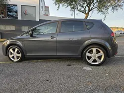 Cinzento Usado 2007 Seat Leon Citadino | € 7.980 (Preço justo)