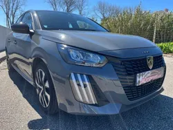 Cinza Usado 2024 Peugeot 208 GT Citadino | € 18.900 (Preço justo)