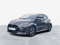 Cinza (pintura metalizada) Usado 2024 Toyota Yaris Sedan | € 26.250 (Preço justo)