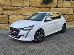 Branco Usado 2020 Peugeot 208 Allure Citadino | € 15.650 (Preço justo)