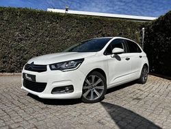 Branco Usado 2015 Citroën C4 Shine | € 10.490 (Bom preço)