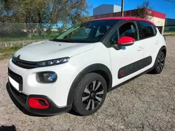 Branco Usado 2017 Citroën C3 PureTech Citadino | € 9.950 (Bom preço)