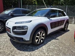 Branco Usado 2017 Citroën C4 Cactus Shine Citadino | € 13.900 (Caro)