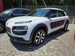 Branco Usado 2017 Citroën C4 Cactus Shine Citadino | € 13.900 (Preço elevado)