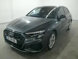 Cinza Usado 2024 Audi A3 Sportback e-tron S-Line Sedan | € 35.990 (Super Preço)