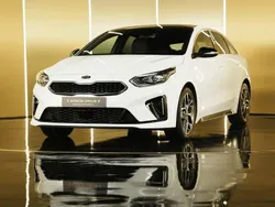 Branco Usado 2019 Kia ProCeed Citadino | € 23.900 (Preço justo)