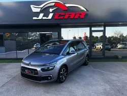 Cinza Usado 2020 Citroën C4 Feel Monovolume | € 17.750 (Preço justo)
