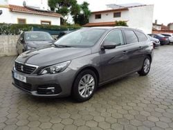 Cinzento Usado 2021 Peugeot 308 Allure Carrinha | € 25.980 (Preço elevado)