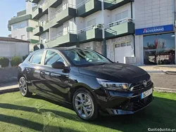Preto Usado 2025 Opel Corsa Edition Citadino | € 18.950 (Preço justo)