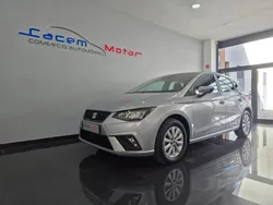 Cinza Usado 2024 Seat Ibiza Style | € 19.490 (Preço justo)