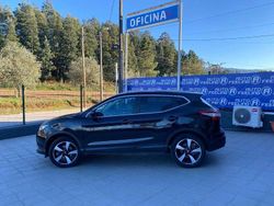 Preto Usado 2015 Nissan Qashqai N-Connecta SUV | € 14.900 (Preço justo)