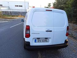Branco Usado 2016 Peugeot Partner Van | € 8.190 (Preço justo)