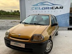 Outra Usado 1999 Renault Clio II | € 1.750 (Caro)