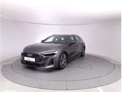 Cinzento escuro Usado 2024 Audi A5 S-Line Coupé | € 58.990 (Caro)