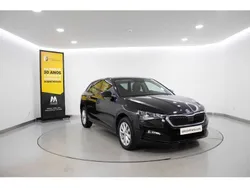 Preto Usado 2023 Skoda Scala Citadino | € 20.280 (Caro)