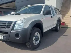 Branco Usado 2009 Isuzu D-Max Pickup | € 16.750