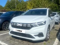 Branco Usado 2024 Dacia Sandero Essentiel Citadino | € 15.990 (Bom preço)